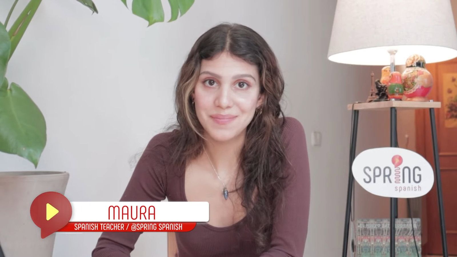 how to flirt in spanish explained by female teacher